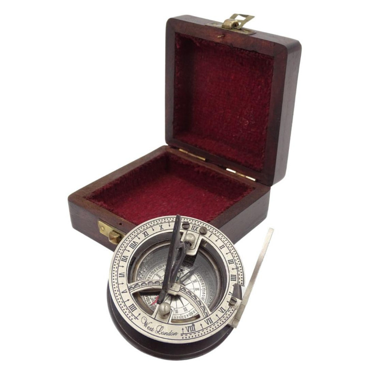 Slnečné hodiny s kompasom v drevenej krabičke - SUN-0105B