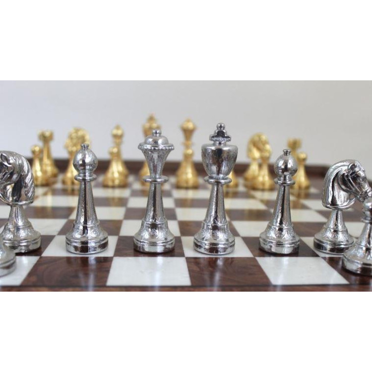 Veľká exkluzívna šachová súprava Italfama z pozláteného kovu 53x53 cm - N137